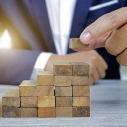 Are Mutual Funds better than Fixed Deposits ?